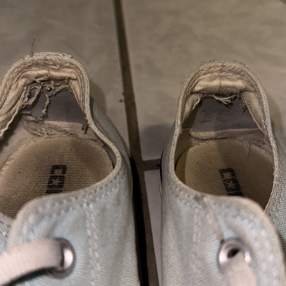 Used converse - Picture 5 of 5